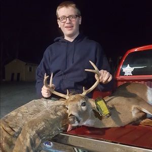 Meet your Posher, Jonathan